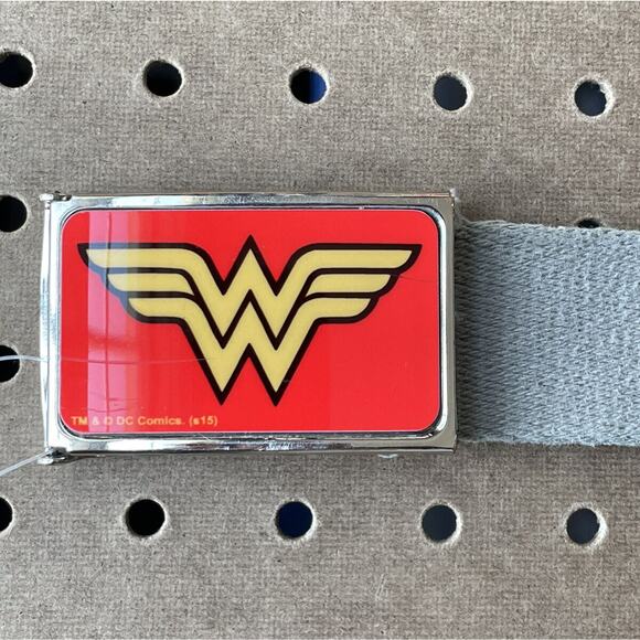 Vintage Marvel Wonder Woman DC Comics Canvas Web Belt Brass Buckle - Picture 1 of 7
